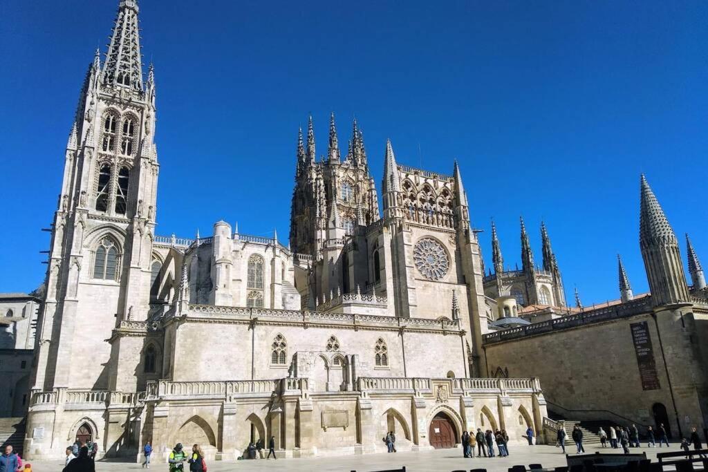 Tu Hogar En El Camino. Burgos Centro. Vut. Wifi Lägenhet Exteriör bild